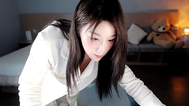 Snapshot of Lucky-baby chatting on February 2025 04:37:01 PM Lucky-baby online show from February 2025 04:37:01 PM