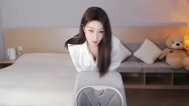 Snapshot of Lucky-baby chatting on March 2025 01:36:01 PM Lucky-baby online show from March 2025 01:36:01 PM