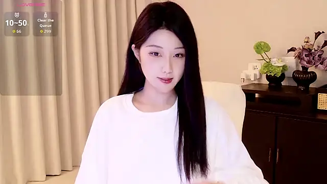 Snapshot of Lucky-baby chatting on April 2026 01:17:01 PM Lucky-baby online show from April 2026 01:17:01 PM