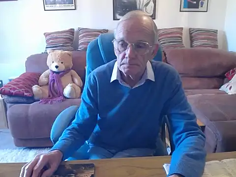 Ferret7777 online show from November 2025 09:44:02 AM