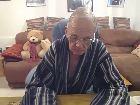 Ferret7777 online show from November 2025 09:24:02 PM