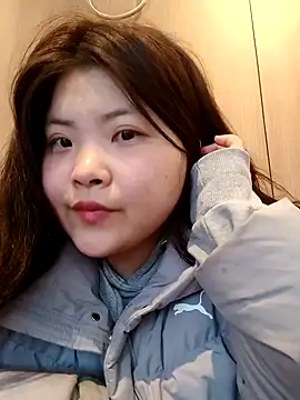 hello098712 online show from February 2025 01:34:02 AM