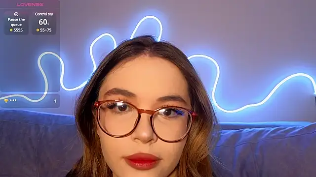 Snapshot of CutiePie3 chatting on March 2025 08:38:02 PM CutiePie3 online show from March 2025 08:38:02 PM