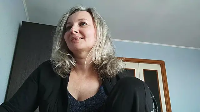 EdithManning online show from March 2026 12:33:01 PM