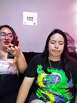 katieeandsharonn online show from March 2026 09:31:02 PM