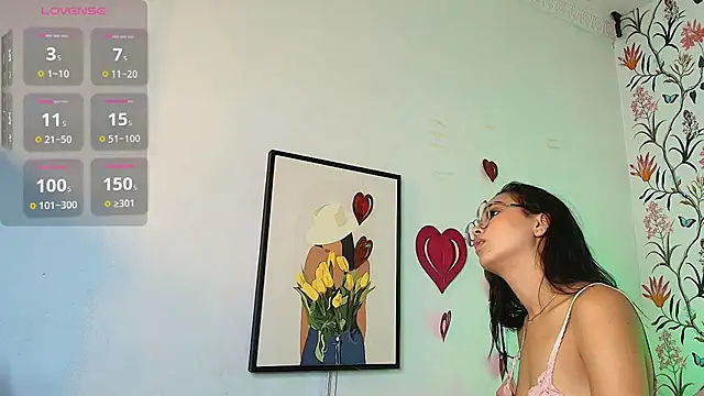 lucia brown online show from February 2025 02:44:02 PM