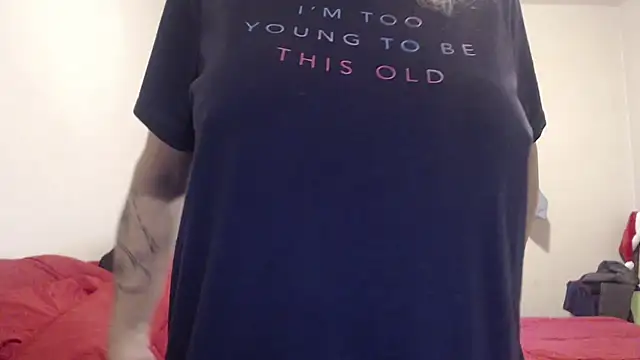 canadiancougar1965 online show from December 2024 01:31:02 PM