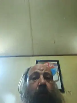 Snapshot of Beyond1978 chatting on September 2025 03:14:01 PM Beyond1978 online show from September 2025 03:14:01 PM