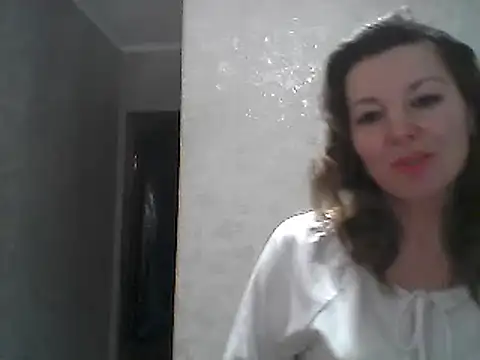 VselenaSun402 online show from January 2025 07:48:01 AM