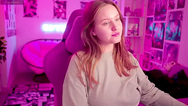 KellyPoter online show from October 2025 09:41:02 AM