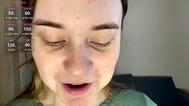 Snapshot of EditaBumford chatting on April 2026 06:11:02 AM EditaBumford online show from April 2026 06:11:02 AM