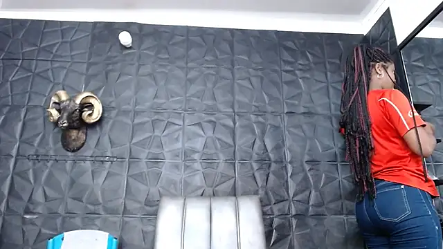 Hanna Fox 69 online show from December 2025 04:46:01 PM