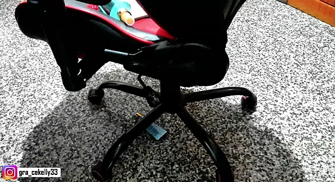 gracekelly12 online show from December 2024 07:01:02 PM