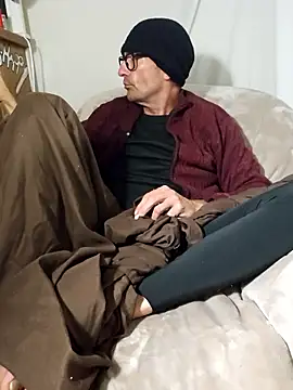 Pumpndeep online show from December 2025 10:33:01 AM