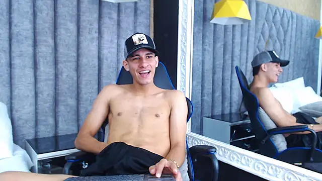 JakeMoxley online show from March 2025 03:39:01 PM