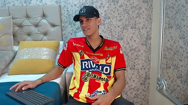 JakeMoxley online show from March 2025 08:32:02 PM