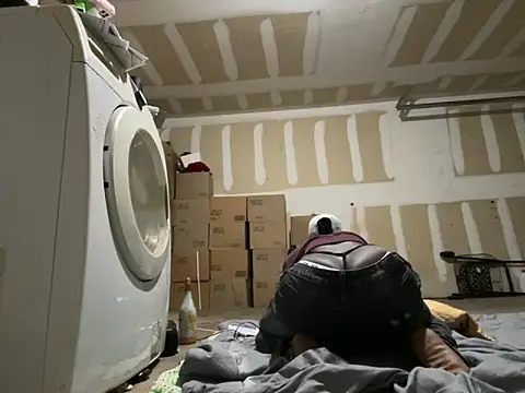 Backshort11 online show from December 2024 01:10:01 AM