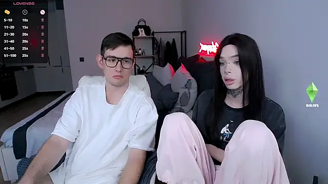 Tanya M online show from April 2026 03:06:01 PM