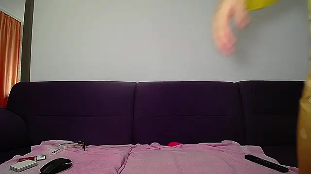 Julianna68 online show from November 2025 01:14:02 PM