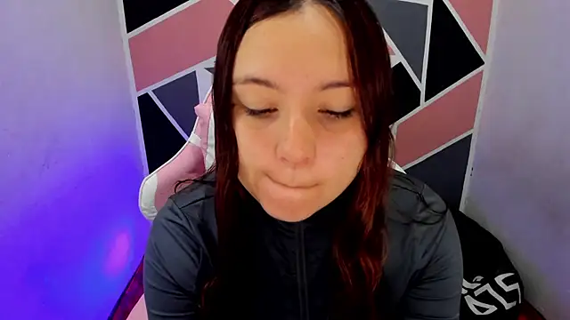 Carol Pinter online show from November 2025 03:45:01 PM