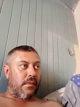 Snapshot of richton62 chatting on June 2026 11:21:02 AM richton62 online show from June 2026 11:21:02 AM