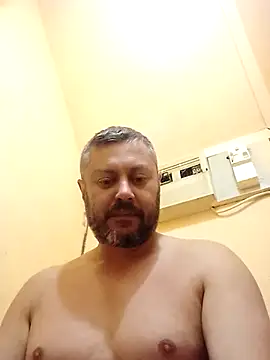 Snapshot of richton62 chatting on July 2026 06:42:02 AM richton62 online show from July 2026 06:42:02 AM