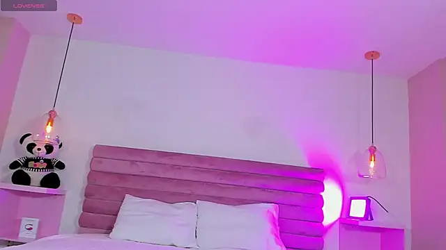 AbyCooper online show from March 2025 06:26:02 PM