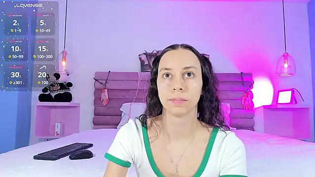 AbyCooper online show from October 2025 01:20:01 PM