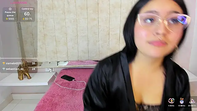 Annie9  online show from February 2025 02:04:02 AM