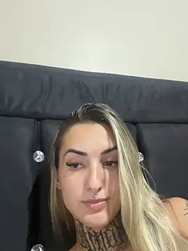 hotskinny1 online show from March 2025 04:49:01 AM