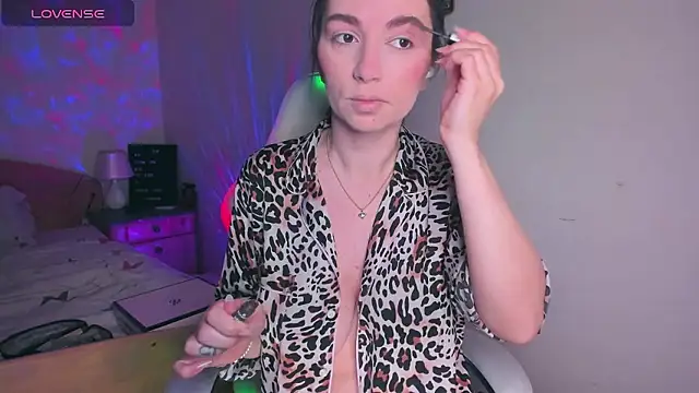 AdellaLoveX online show from January 2026 05:57:02 AM