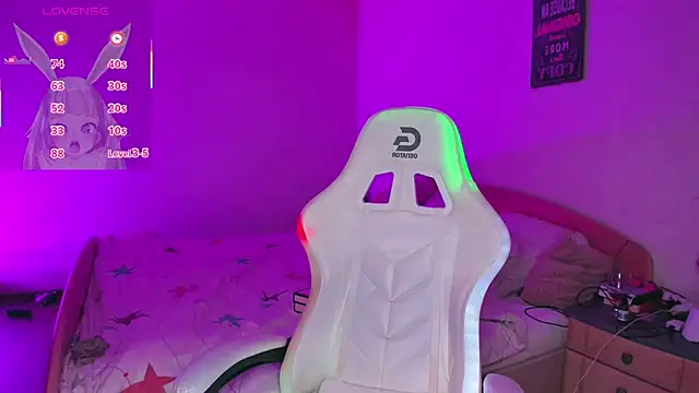 AdellaLoveX online show from March 2026 05:04:02 AM