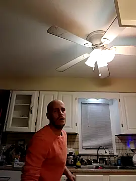 Snapshot of tryinitoutagain chatting on January 2025 10:49:02 PM tryinitoutagain online show from January 2025 10:49:02 PM