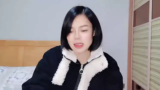 Linda-LL online show from February 2025 02:47:02 AM