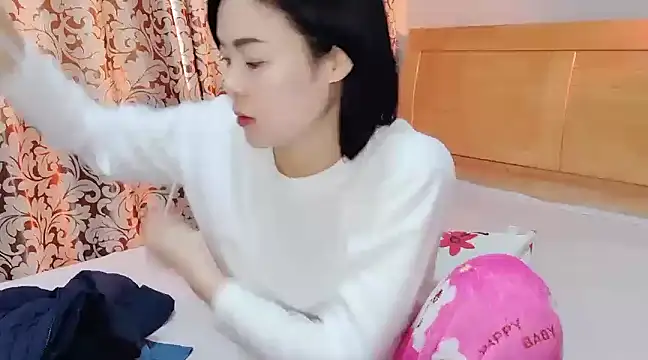 Linda-LL online show from February 2025 06:00:01 AM