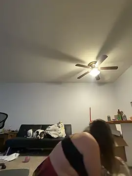 IvanaPlenty online show from April 2026 01:52:01 PM