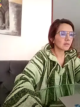 your red rose  online show from January 2025 01:47:01 PM