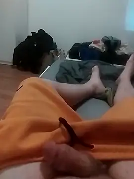 Snapshot of Figu-figu chatting on April 2026 07:58:02 PM Figu-figu online show from April 2026 07:58:02 PM