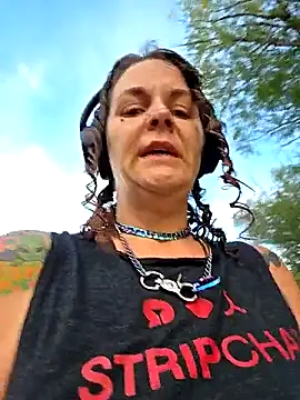 Snapshot of thatonespicychick chatting on September 2025 01:12:02 PM thatonespicychick online show from September 2025 01:12:02 PM
