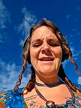 Snapshot of thatonespicychick chatting on September 2025 02:19:01 PM thatonespicychick online show from September 2025 02:19:01 PM