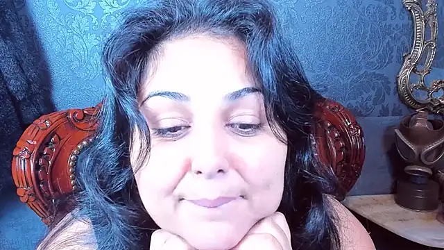 SelenaNoctis online show from October 2025 04:44:02 AM