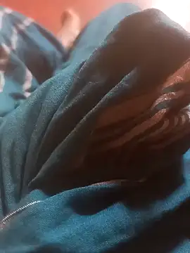 SisterlyFarmhand online show from October 2025 06:01:02 AM