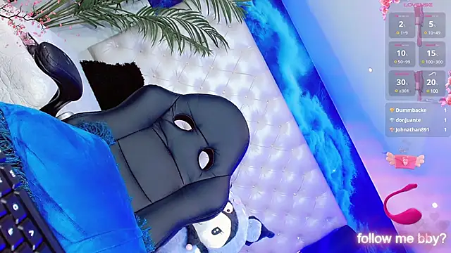 Snapshot of Jadee_Ariell chatting on January 2025 09:28:01 AM Jadee Ariell online show from January 2025 09:28:01 AM