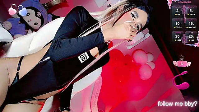 Snapshot of Jadee_Ariell chatting on February 2025 12:21:01 PM Jadee Ariell online show from February 2025 12:21:01 PM