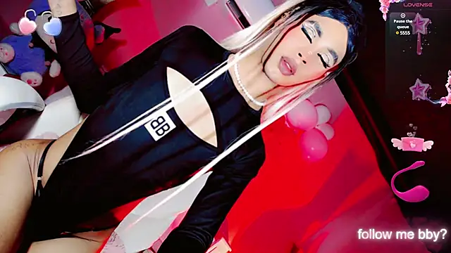 Snapshot of Jadee_Ariell chatting on February 2025 04:10:02 PM Jadee Ariell online show from February 2025 04:10:02 PM