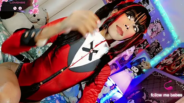 Snapshot of Jadee_Ariell chatting on October 2025 02:40:01 PM Jadee Ariell online show from October 2025 02:40:01 PM