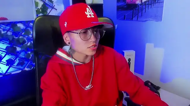 Im Mathias online show from May 2026 01:11:02 AM