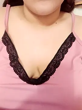 Hotoufia38 online show from January 2025 06:09:02 PM