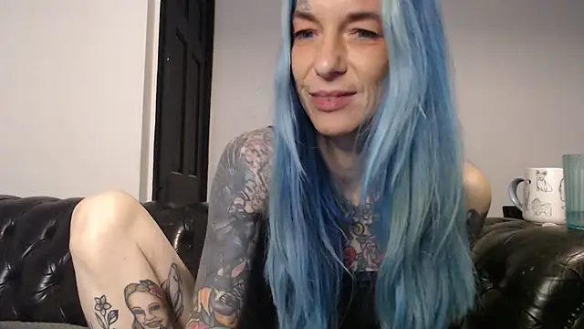 RavenryderUK online show from December 2024 02:13:01 AM