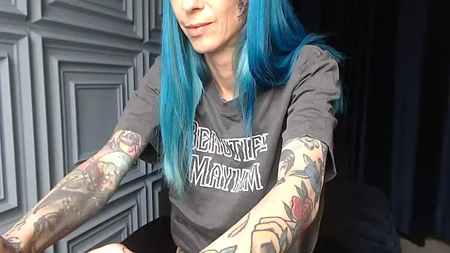 RavenryderUK online show from April 2026 10:16:02 AM